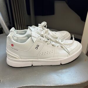 OnCloud Women’s The Roger White Size 9